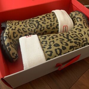Hunter Kids Leopard Rain Boots (with inserts can be used as snow boots!)